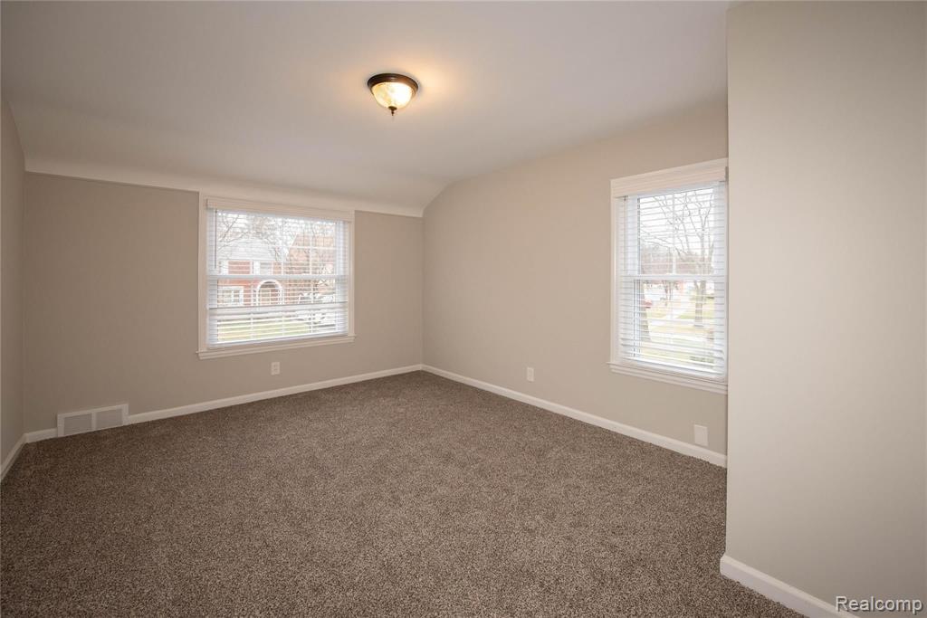 1699 Littlestone Road Grosse Pointe Woods, MI 48236 - Photo 35 of 54