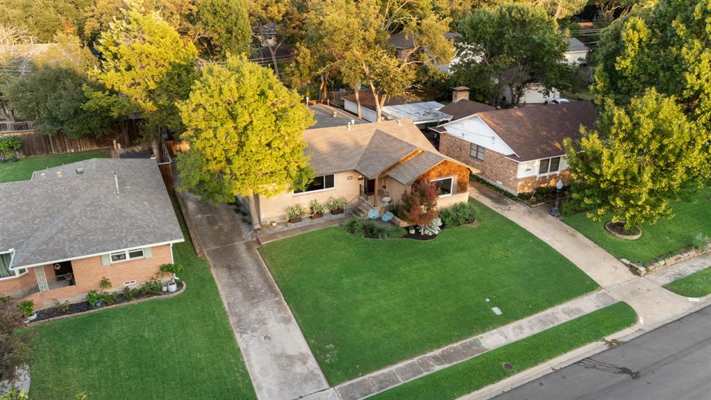 11718 Rogue Way Dallas, TX 75218 - Photo 32 of 35 an aerial view of a house