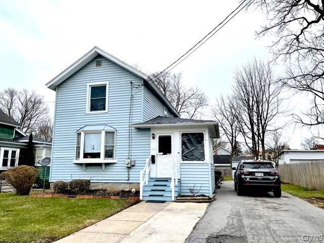 350 Stone Street Oneida, NY 13421 - Photo 1 of 1 Brand New Roof!