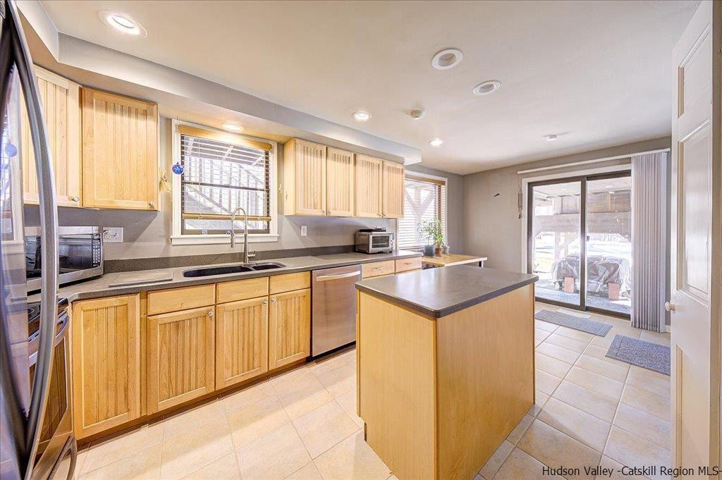 264 N Road Milton, NY 12547 - Photo 8 of 32 Photo 10
