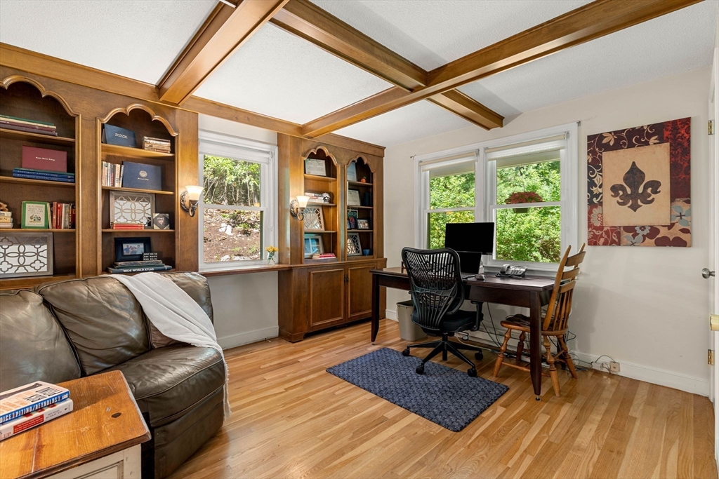 28 Birch Road Andover, MA 01810 - Photo 13 of 40