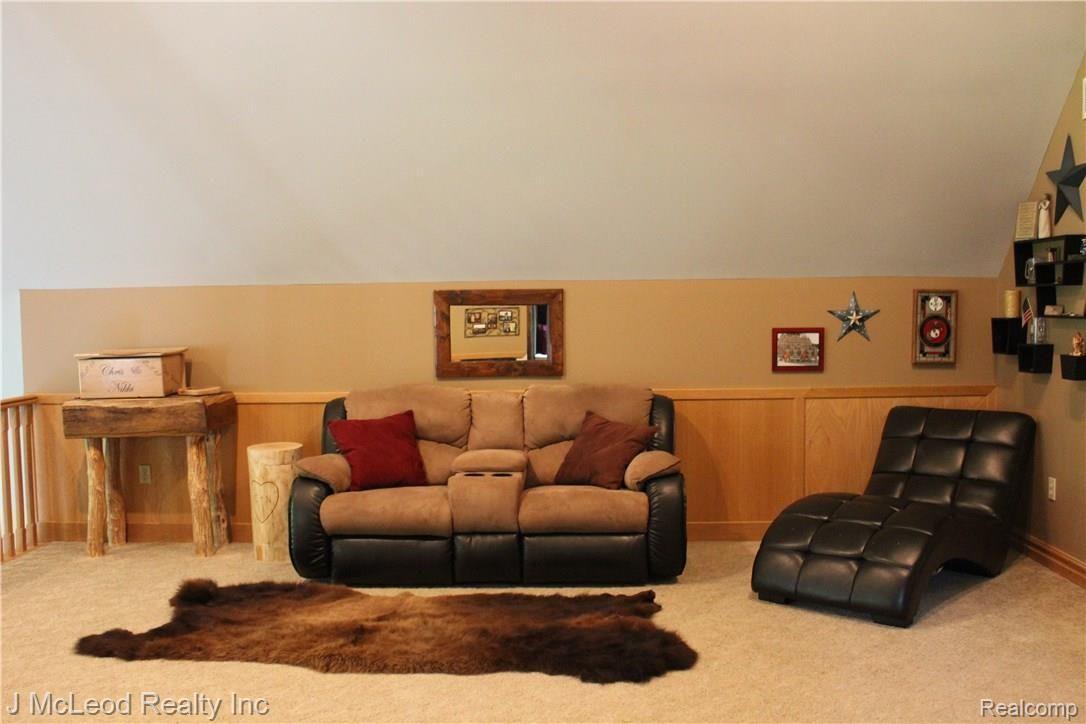 5758 Murphy Lake Road Millington, MI 48746 - Photo 10 of 27 IMG_9451.JPG