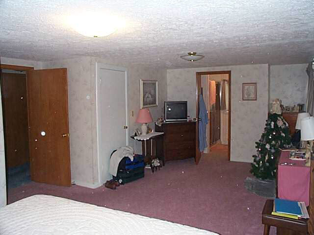 7020 West Cornbread Road Yorktown, IN 47396 - Photo 7 of 9