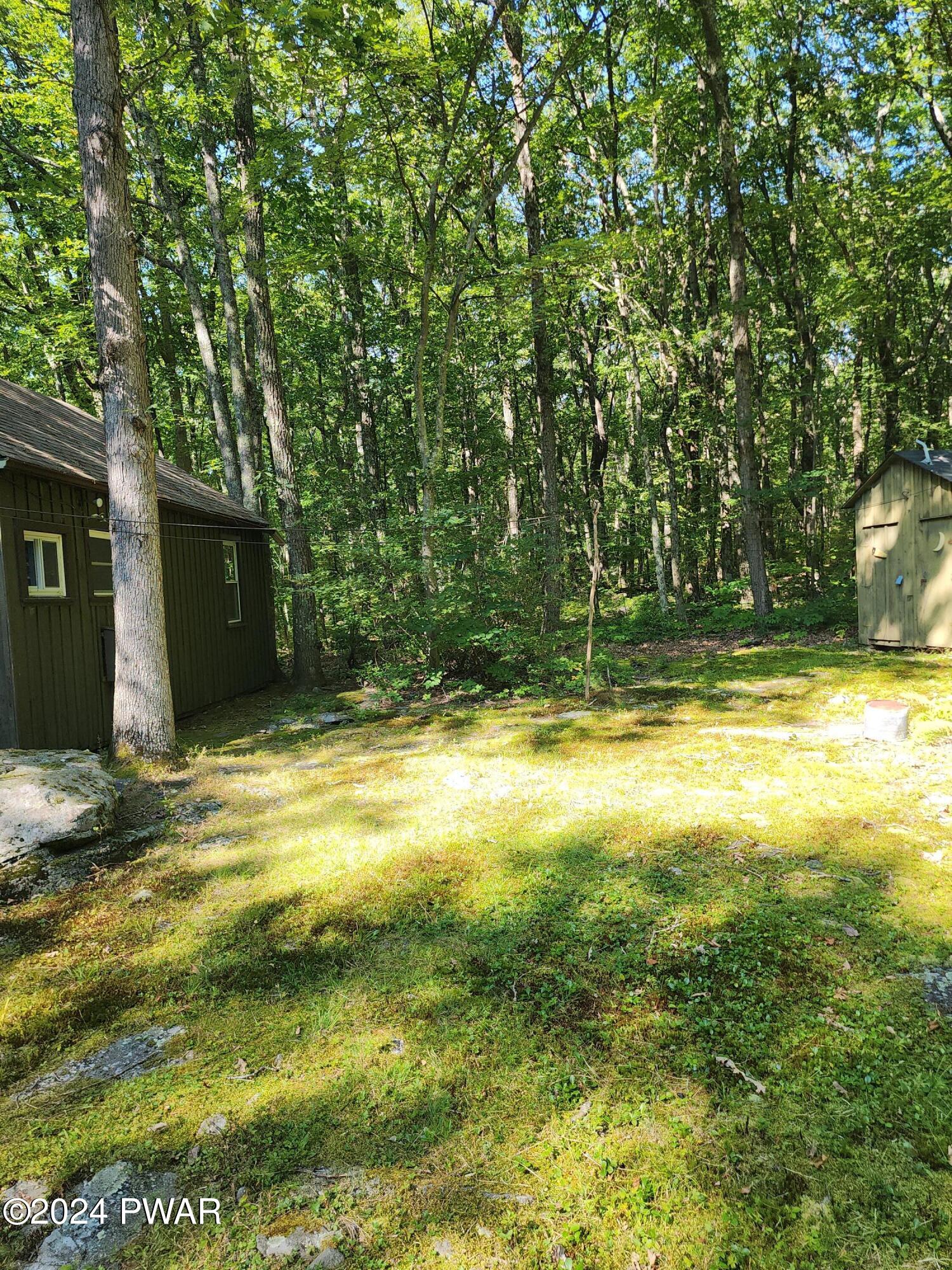 232 White Deer Lake Road Hawley, PA 18428 - Photo 5 of 28