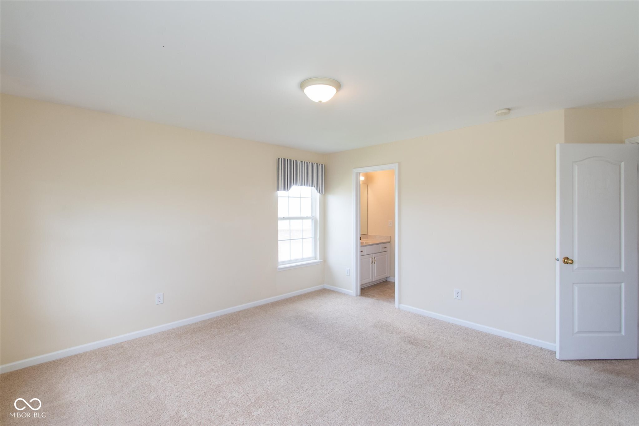 2641 Dawn Ridge Drive Carmel, IN 46074 - Photo 32 of 39