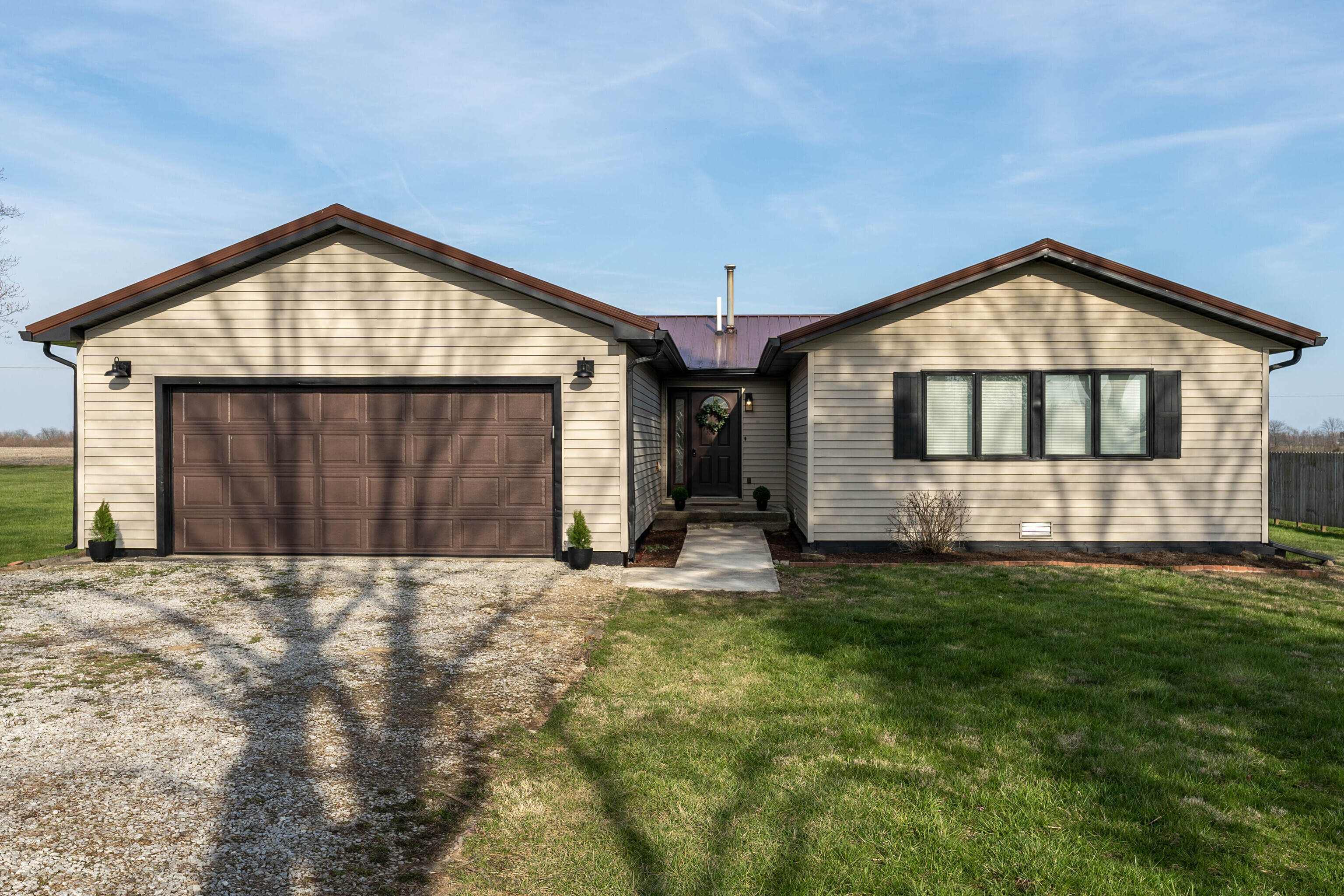 2887 North Centerline Road Franklin, IN 46131 - Photo 1 of 38 Gallery Image 1