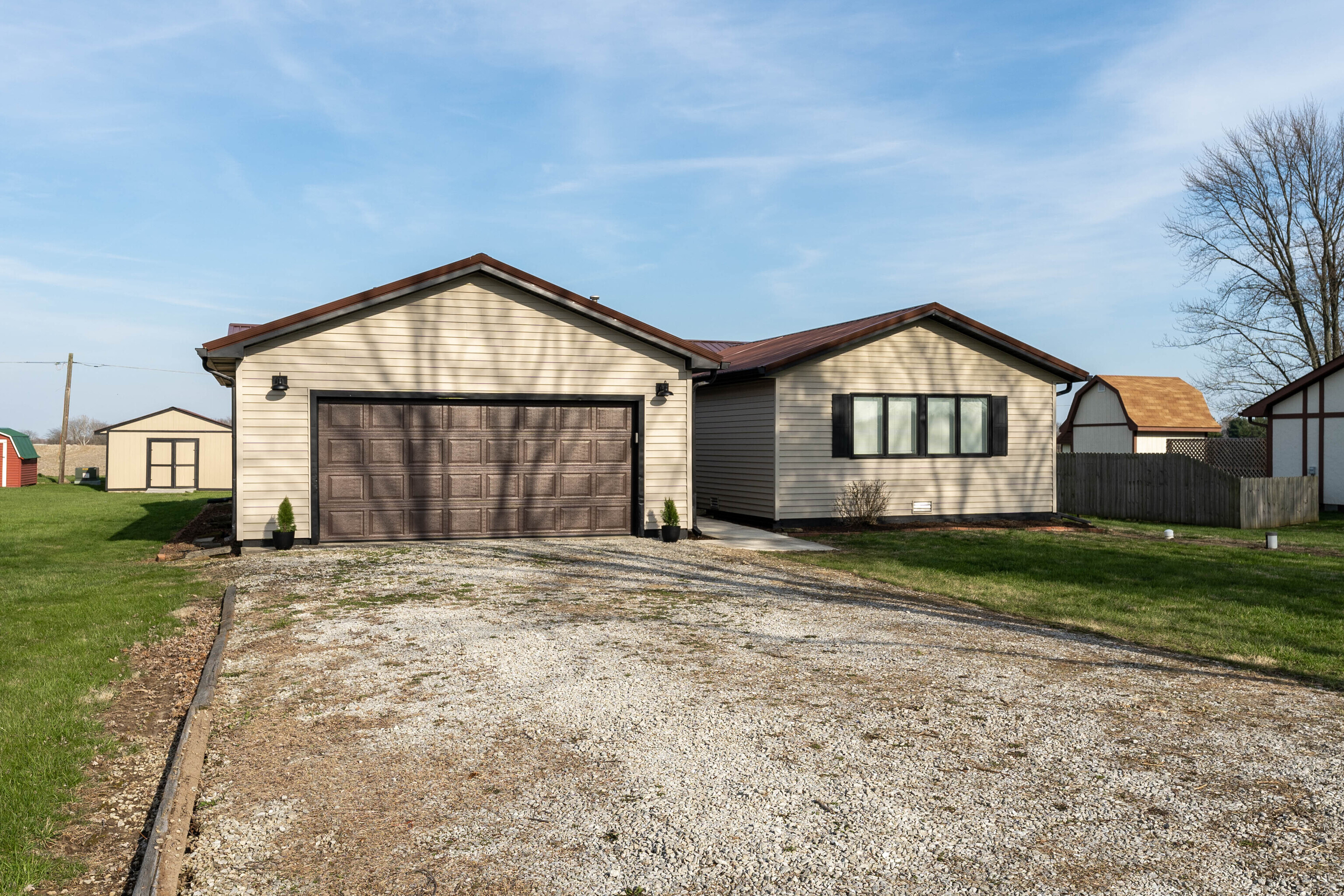 2887 North Centerline Road Franklin, IN 46131 - Photo 3 of 38 Gallery Image 3