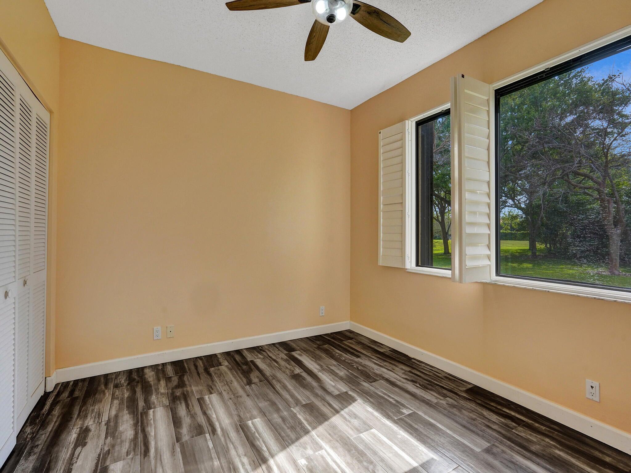 7546 La Paz Boulevard, Unit 108 Boca Raton, FL 33433 - Photo 19 of 33 Second bedroom