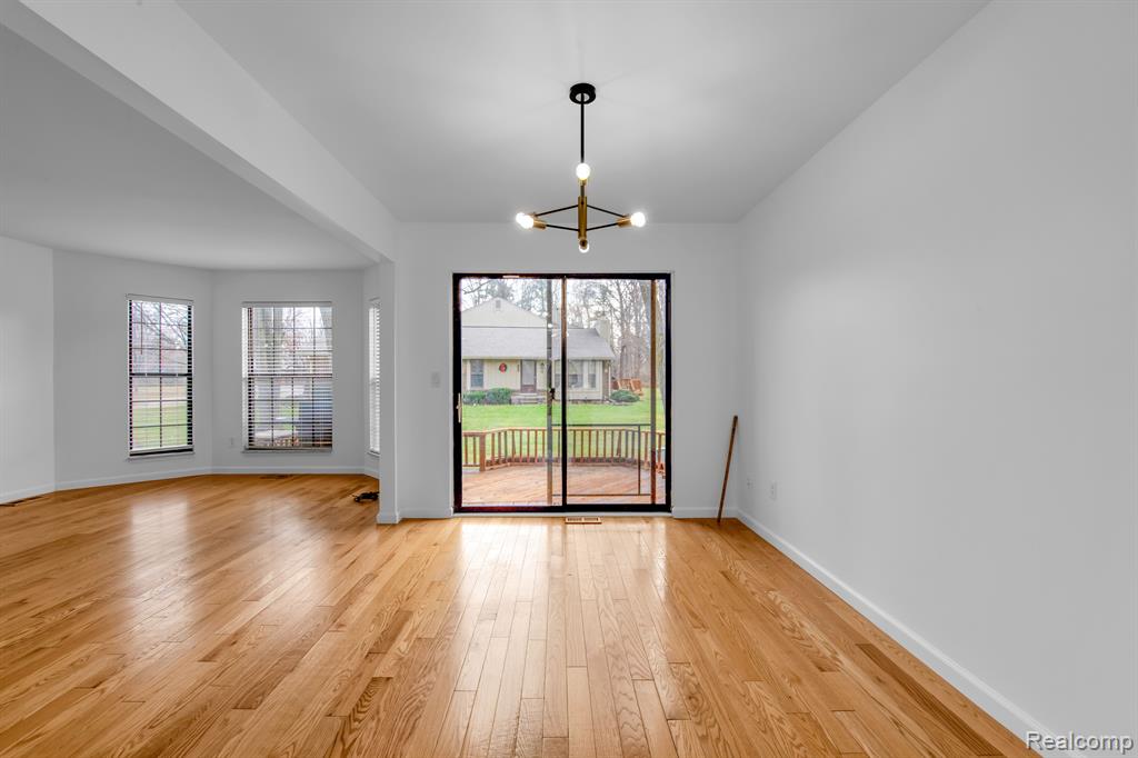 1868 Christy Court Rochester Hills, MI 48309 - Photo 10 of 26