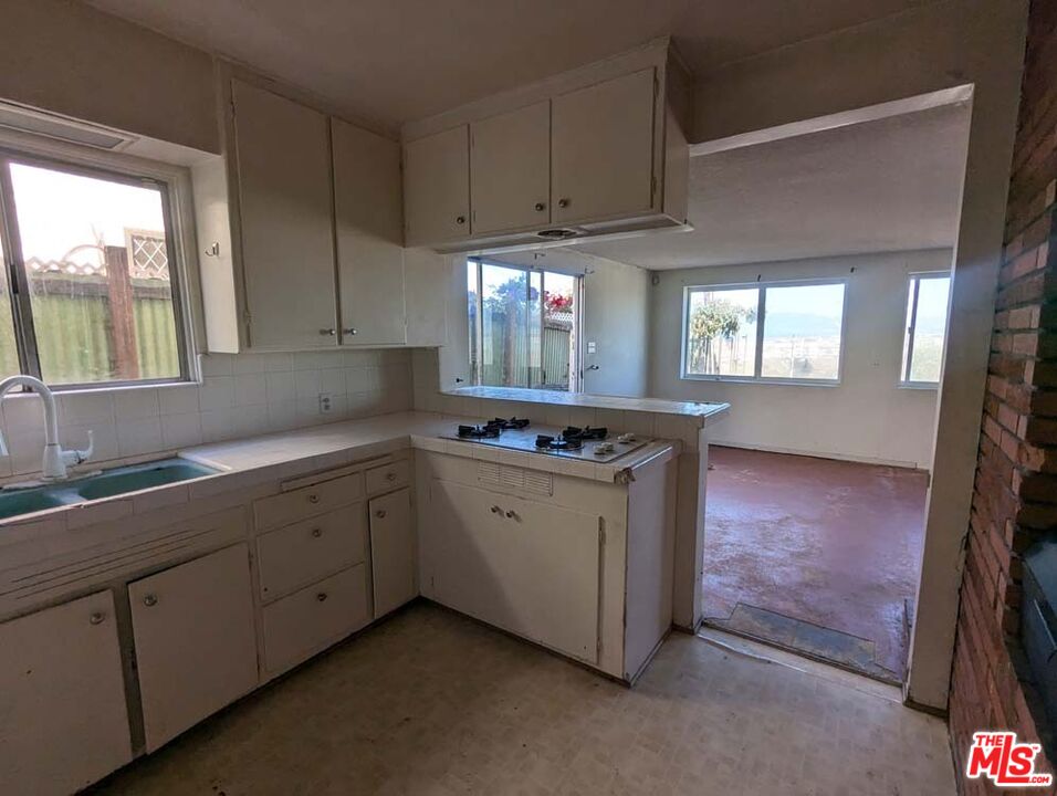 343 Fowling Street Playa del Rey, CA 90293 - Photo 15 of 52