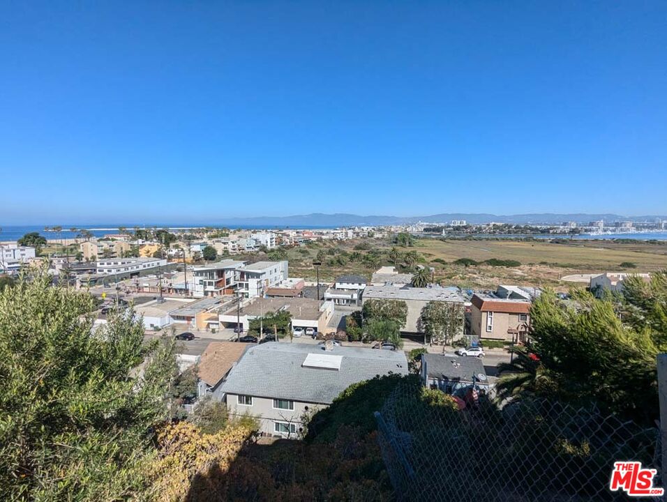 343 Fowling Street Playa del Rey, CA 90293 - Photo 43 of 52