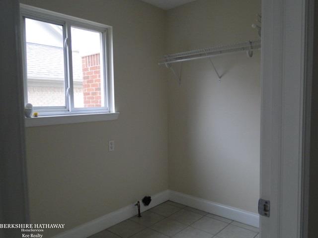 28305 Katie Road New Baltimore, MI 48047 - Photo 32 of 55 31272470-32.JPG