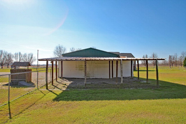 4434 Wilson Road Hephzibah, GA 30815 - Photo 37 of 39 well and lean to