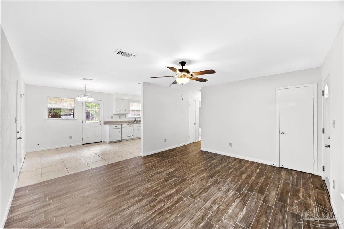 4632 Old Guernsey Road Pace, FL 32571 - Photo 4 of 22
