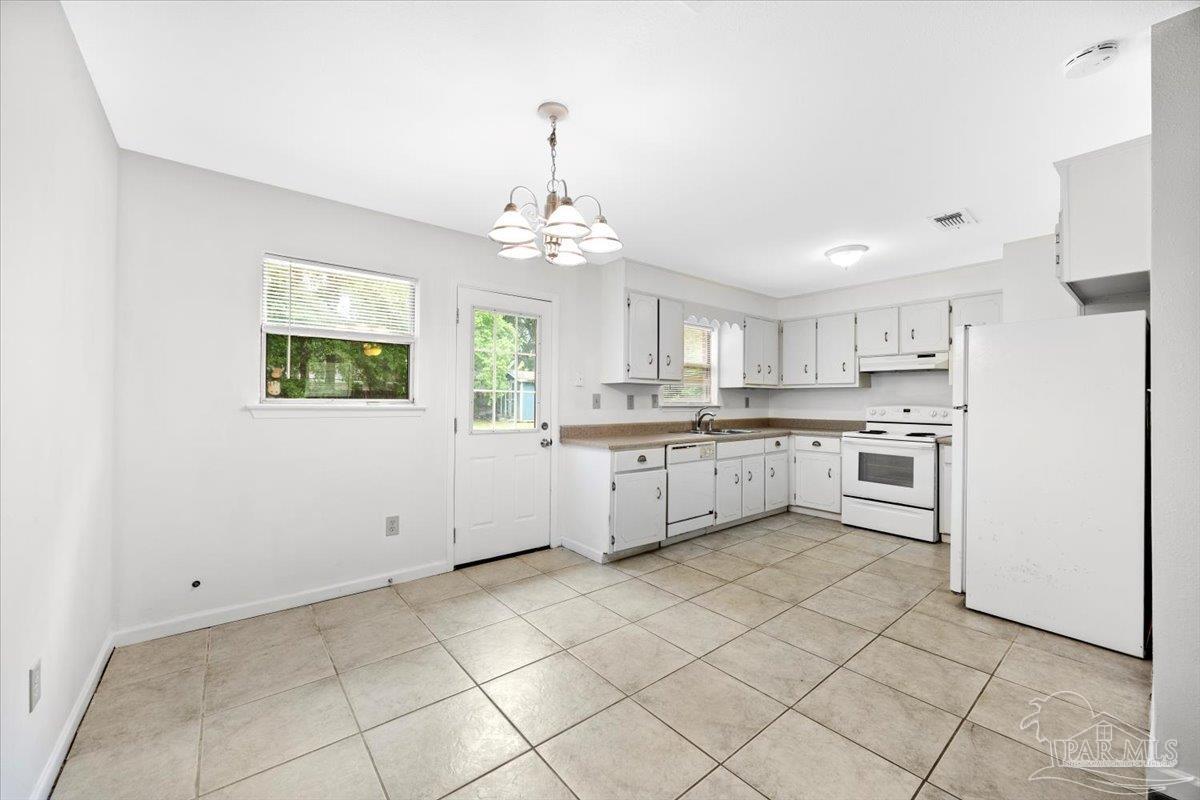 4632 Old Guernsey Road Pace, FL 32571 - Photo 10 of 22