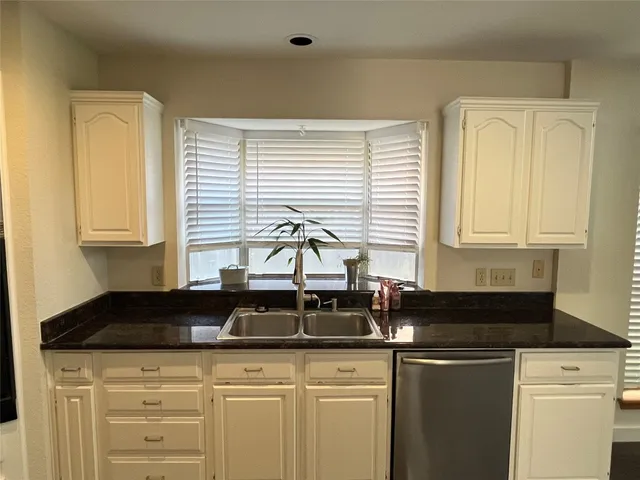 $2,700 | 3108 Ammunition Drive, Austin, TX 78748