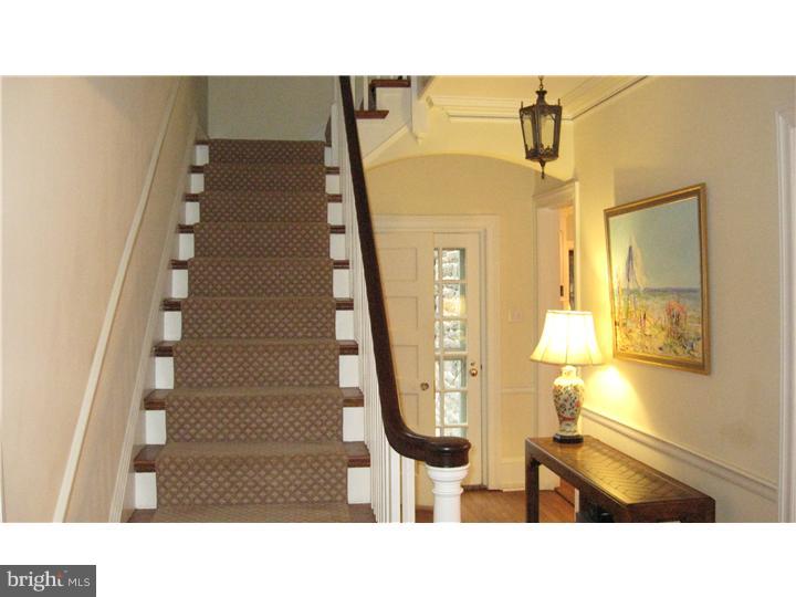 210 South Radnor Chester Road Villanova, PA 19085 - Photo 8 of 23 Foyer