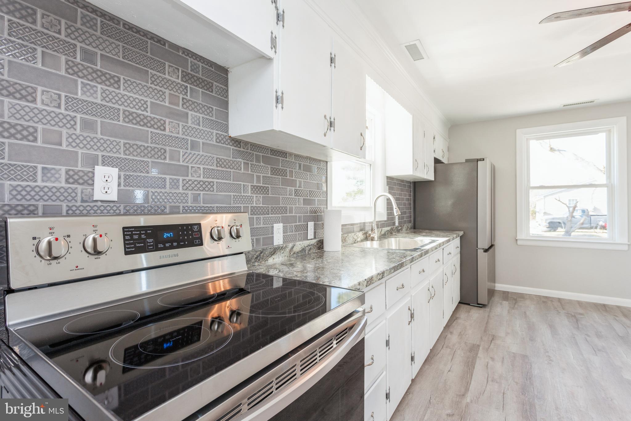 7744 Riverview Road Westover, MD 21871 - Photo 10 of 31 Brand New Kitchen!