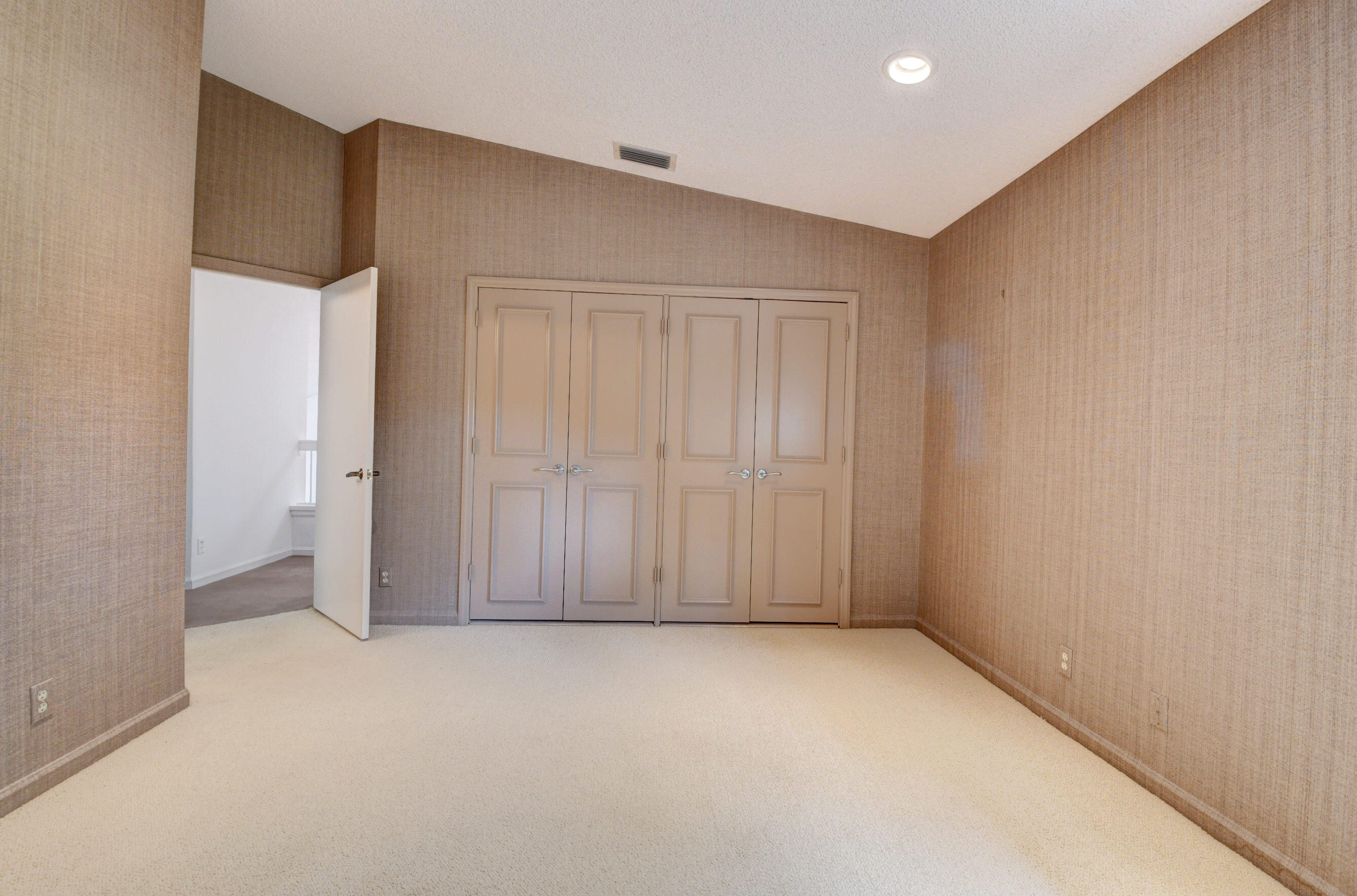 19521 Planters Point Drive Boca Raton, FL 33434 - Photo 31 of 91 a view of an empty room