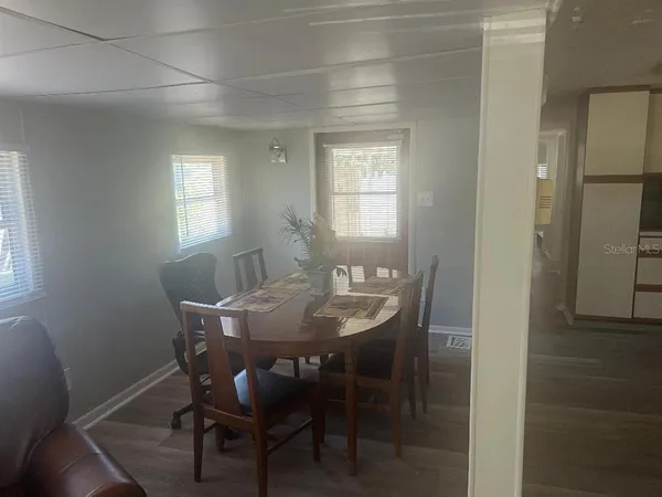 $1,100 | 1949 Hess Drive, Holiday, FL 34691