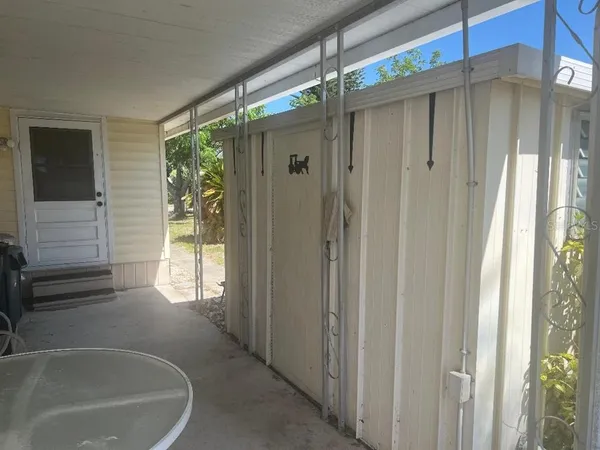 $1,100 | 1949 Hess Drive, Holiday, FL 34691