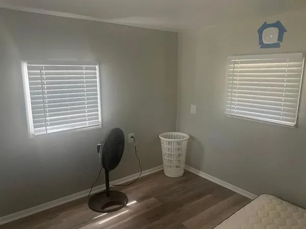 $1,100 | 1949 Hess Drive, Holiday, FL 34691