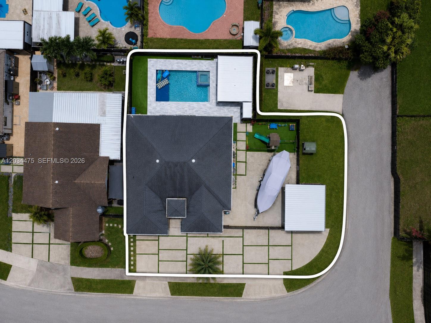 14420 Southwest 157th Street Miami, FL 33177 - Photo 7 of 35