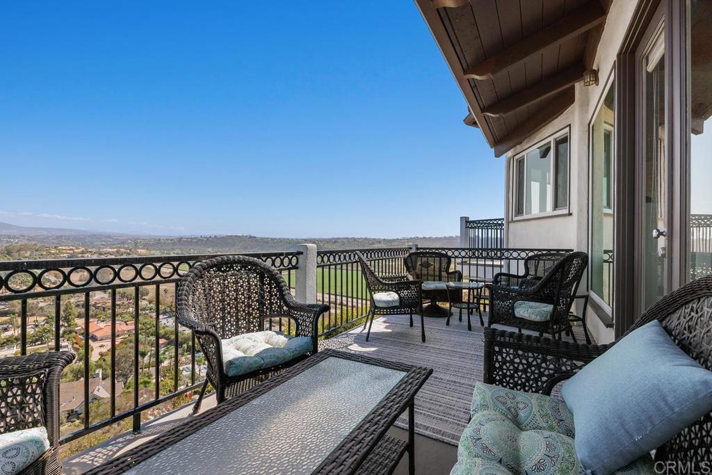 4634 Rancho Reposo Del Mar, CA 92014 - Photo 14 of 41 Gallery Image 14
