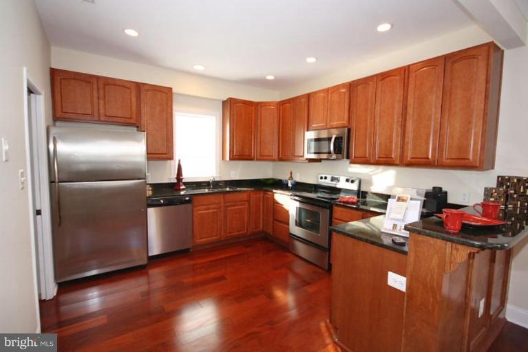 11510 Grandview Avenue Silver Spring, MD 20902 - Photo 13 of 29 Kitchen