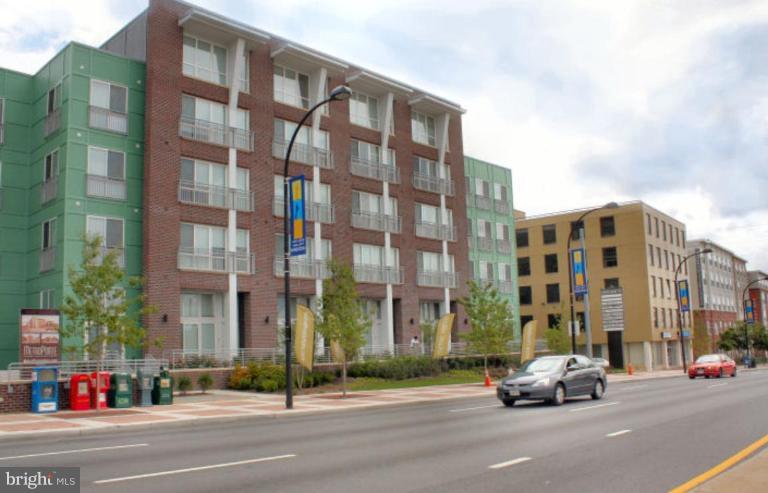 11510 Grandview Avenue Silver Spring, MD 20902 - Photo 4 of 29 Downtown Wheaton & Metro