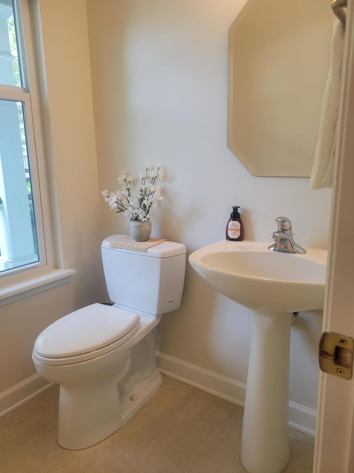 3344 Billings Street Mount Pleasant, SC 29466 - Photo 24 of 40 20260416_131942
