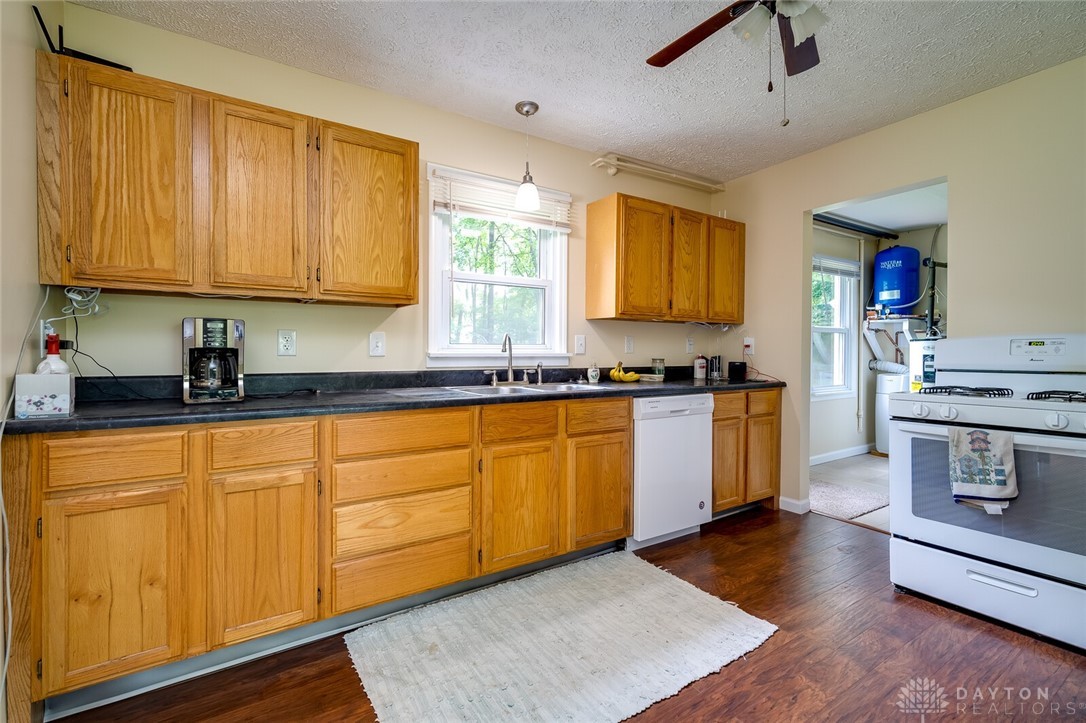 2883 Red Oak Road Dayton, OH 45432 - Photo 10 of 31 Gallery Image 10
