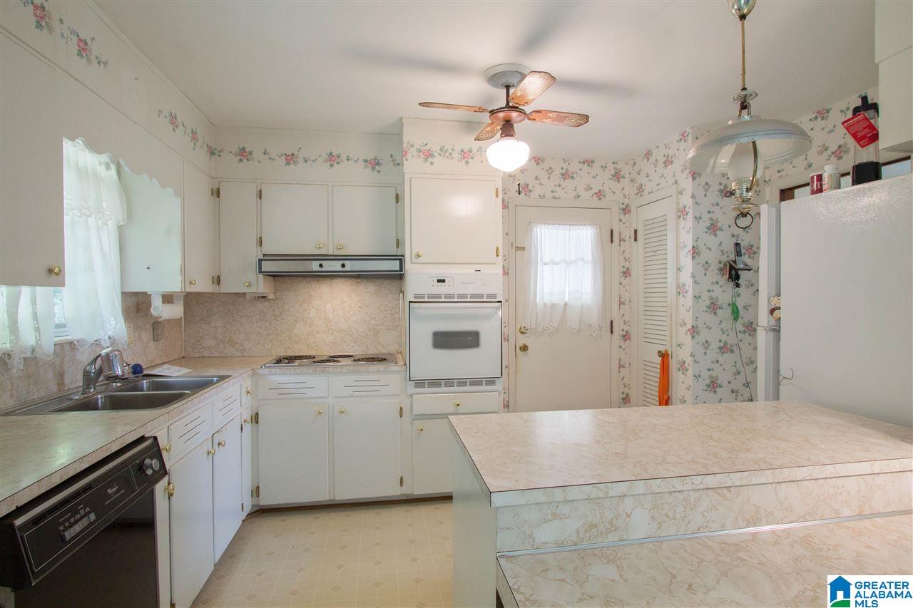 2201 Forestdale Bend Road Birmingham, AL 35214 - Photo 13 of 43