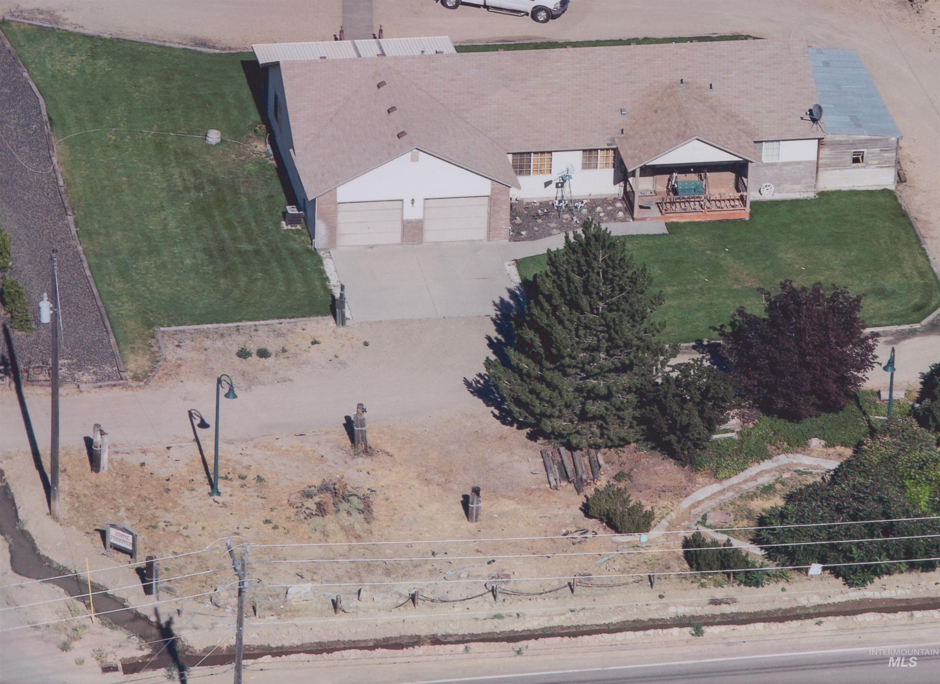 16517 Madison Road Nampa, ID 83687 - Photo 1 of 26 Aerial view of property and surrounding area