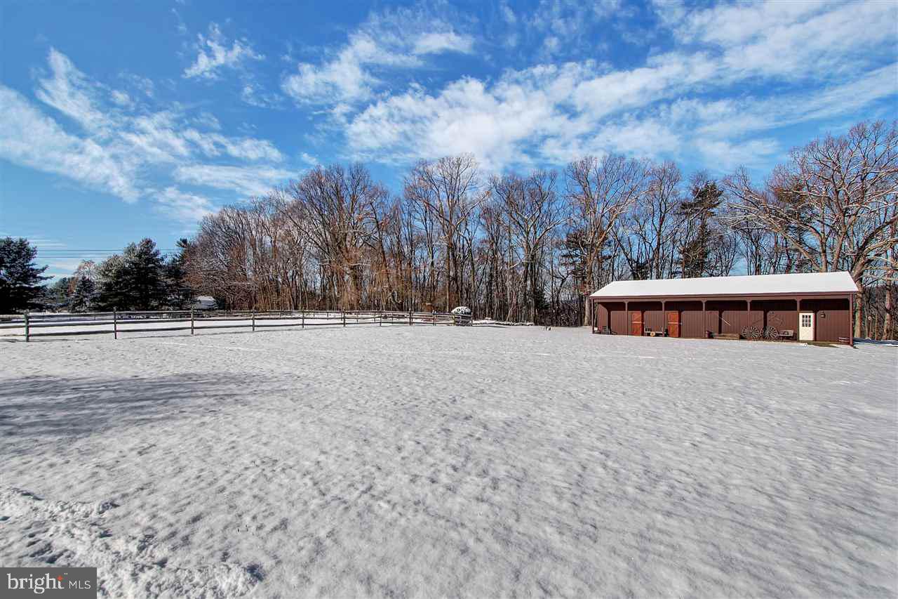 3841 Trout Run Road York, PA 17406 - Photo 28 of 36 Gallery Image 28