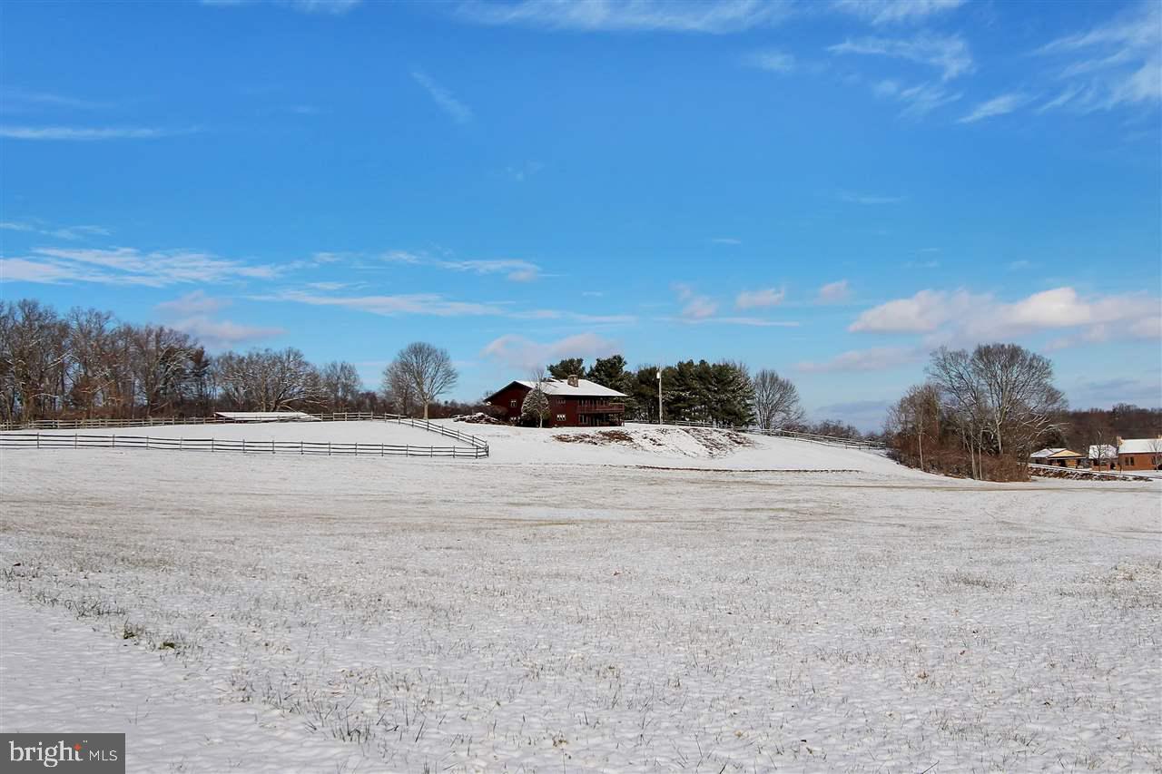 3841 Trout Run Road York, PA 17406 - Photo 33 of 36 Gallery Image 33