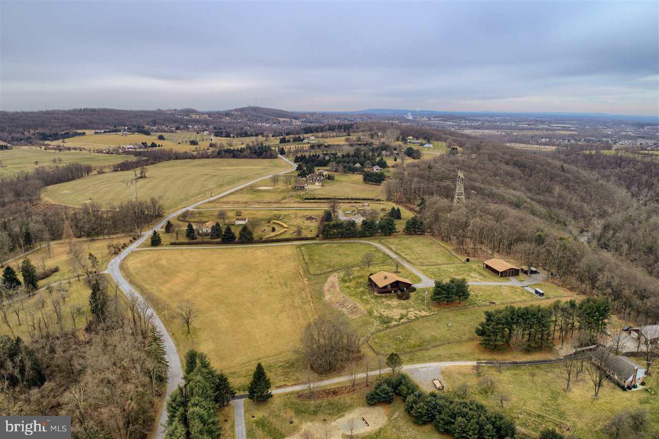 3841 Trout Run Road York, PA 17406 - Photo 34 of 36 Gallery Image 34