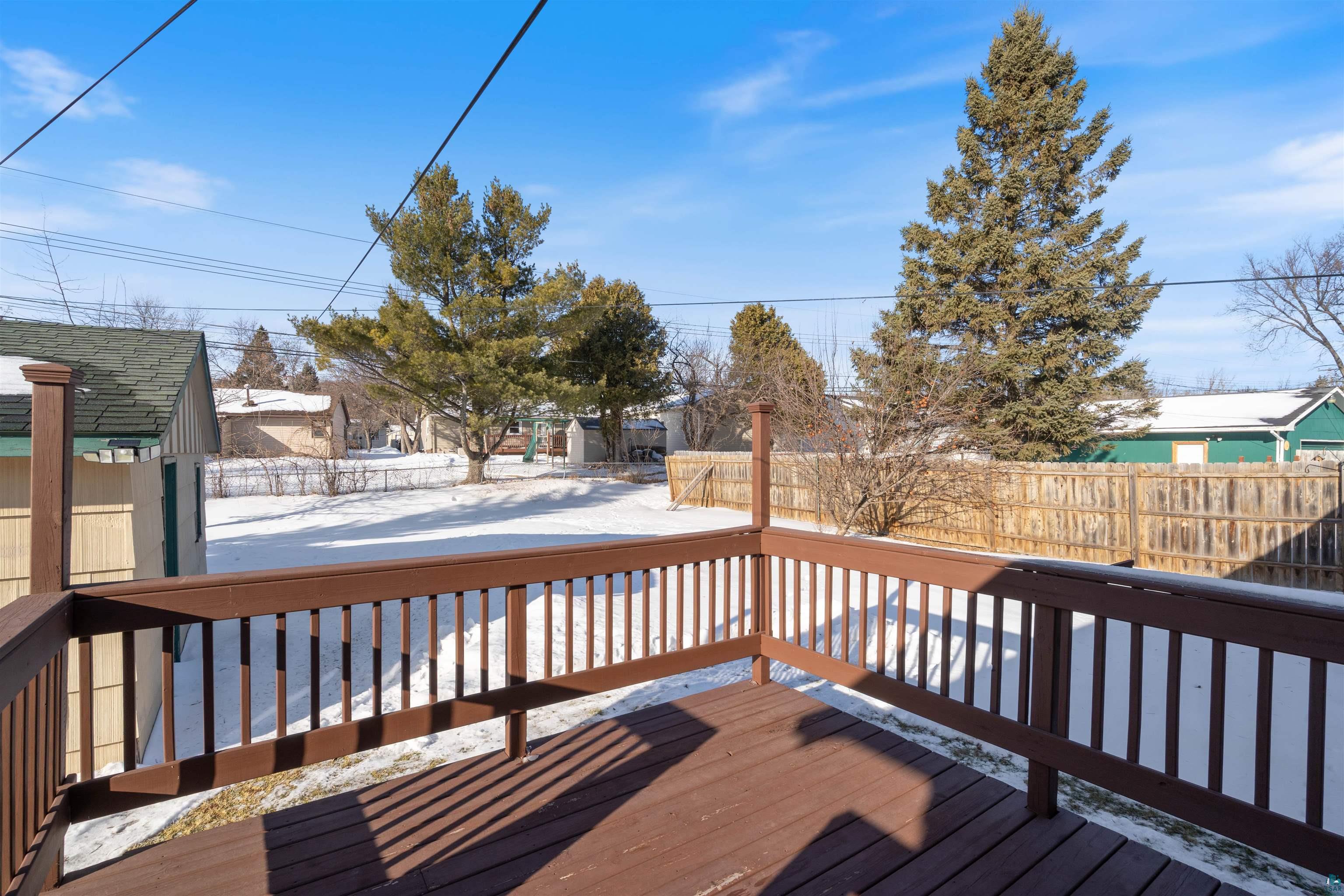 106 Edison Boulevard Silver Bay, MN 55614 - Photo 5 of 34