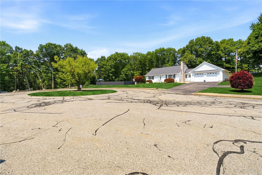 203 Tara Lane Woonsocket, RI 02895 - Photo 4 of 45