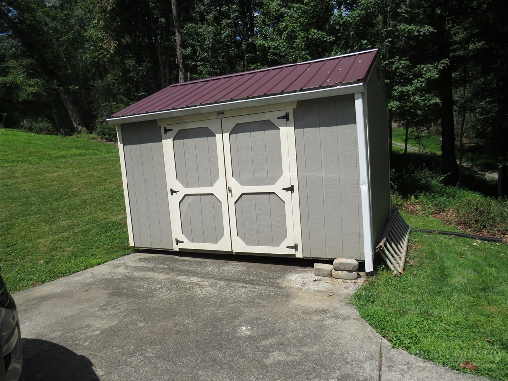296 Silo Road Sparta, NC 28675 - Photo 33 of 33 Gallery Image 33