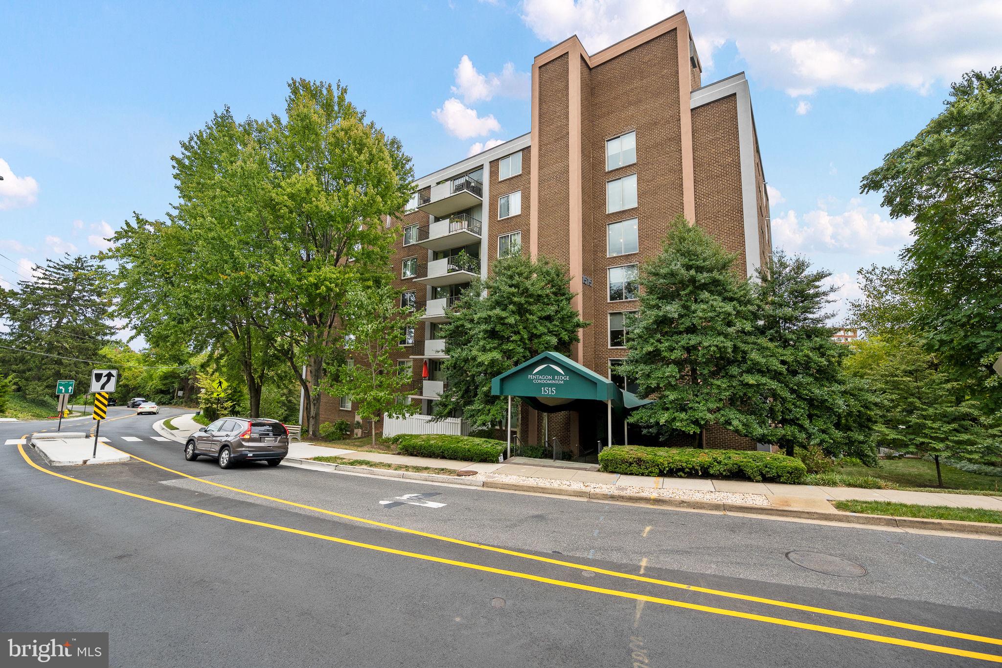 1515 South Arlington Ridge Road, Unit 303 Arlington, VA 22202 - Photo 1 of 34