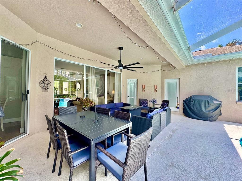 18711 Chaville Road Lutz, FL 33558 - Photo 63 of 72