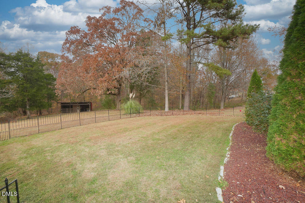8877 Racine Road Pleasant Garden, NC 27313 - Photo 33 of 45 DSC01541