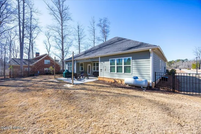 $329,900 | 810 Holly Ridge Drive, Gray, GA 31032