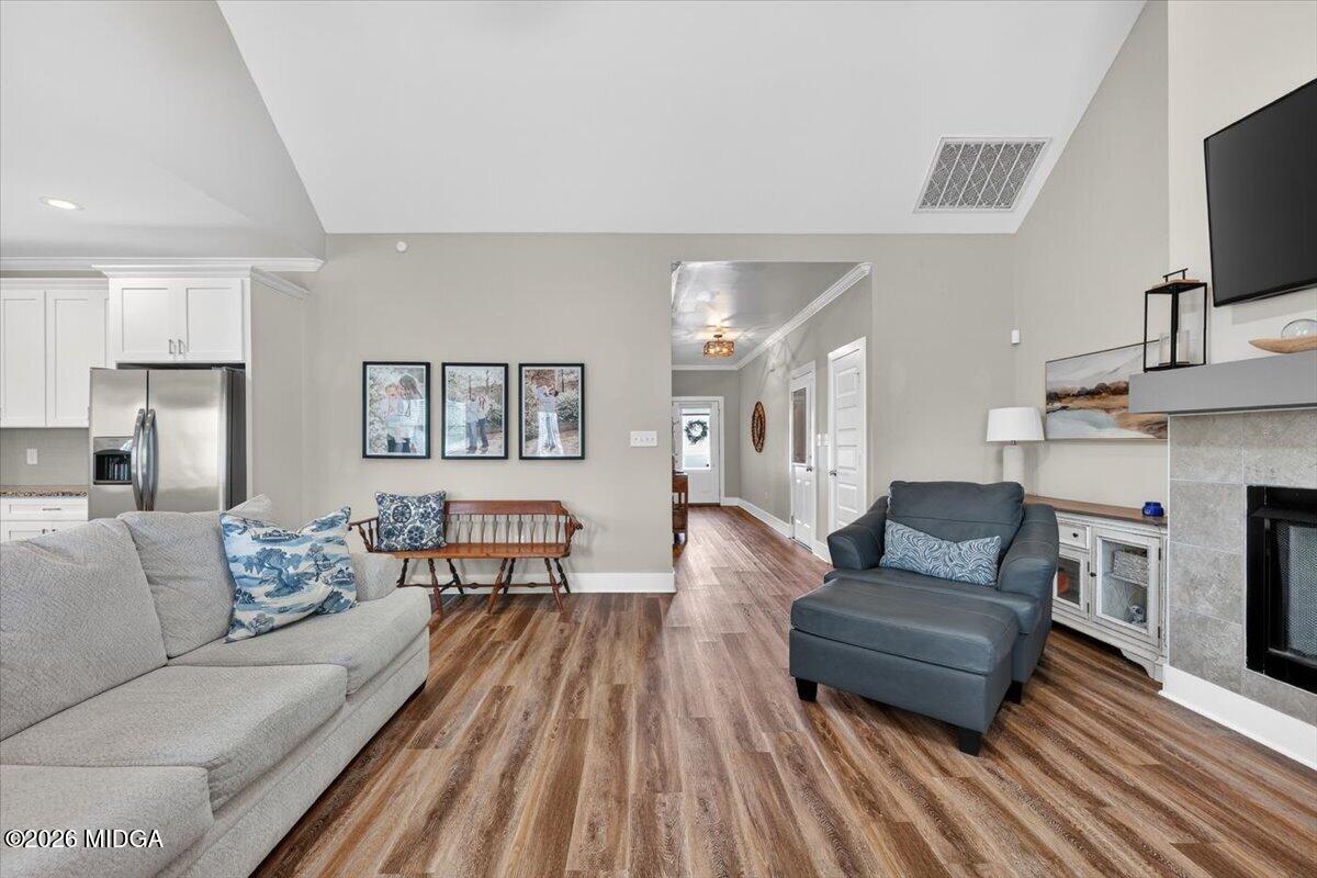 810 Holly Ridge Drive Gray, GA 31032 - Photo 6 of 37 Great Room