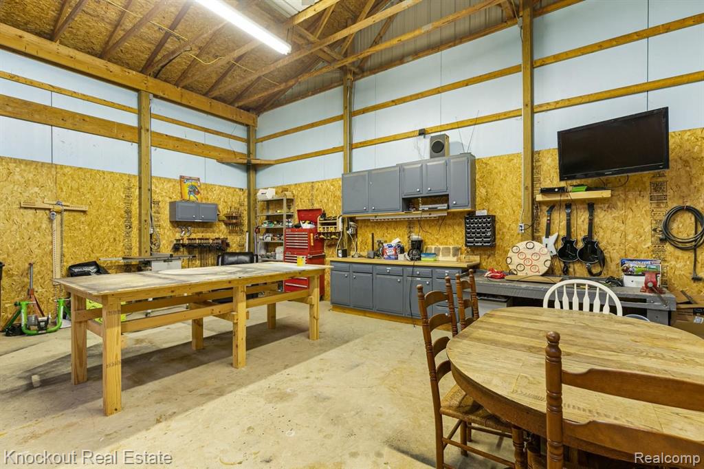 11145 Canada Road Birch Run, MI 48415 - Photo 45 of 62