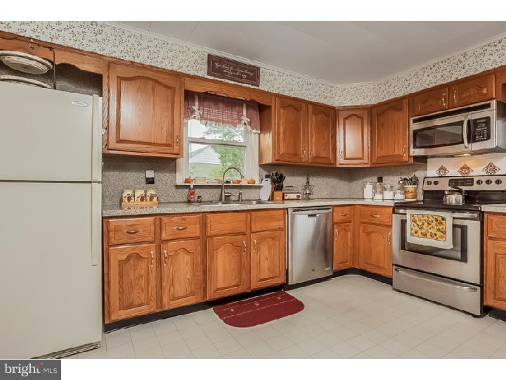 1534 Prospect Ridge Boulevard Haddon Heights, NJ 08035 - Photo 9 of 25