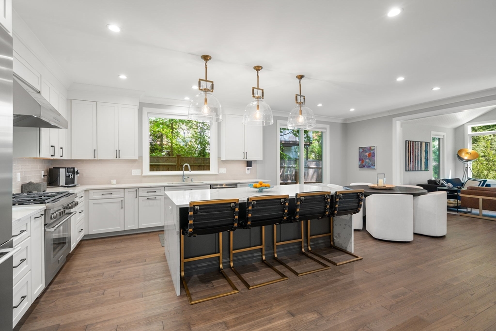 1058 Beacon Street, Unit 2 Newton, MA 02459 - Photo 8 of 40
