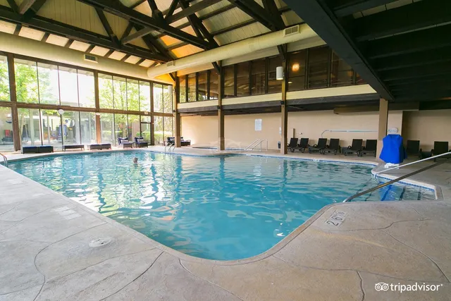 $144,000 | 269 Fontana Boulevard, Unit 2678, Fontana, WI 53125