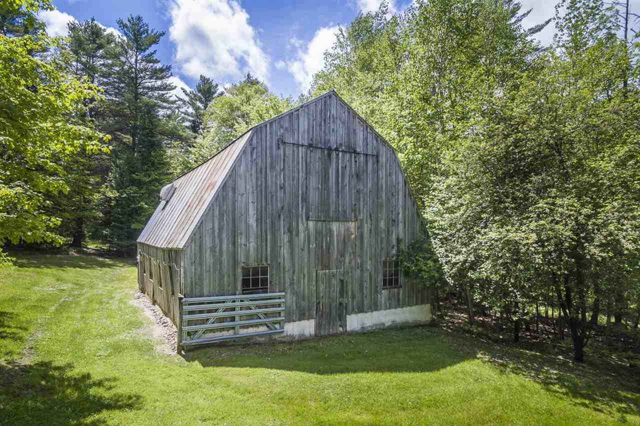 155 Quebec Road Lyman, NH 03585 - Photo 21 of 40